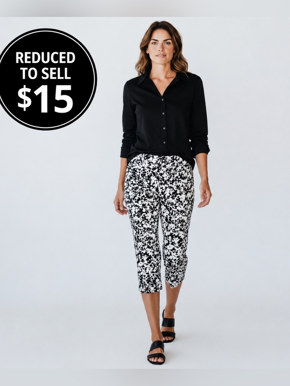 Black White Floral 10 Petite Super Stretch Pull On Casual Capri Pant Counterpart